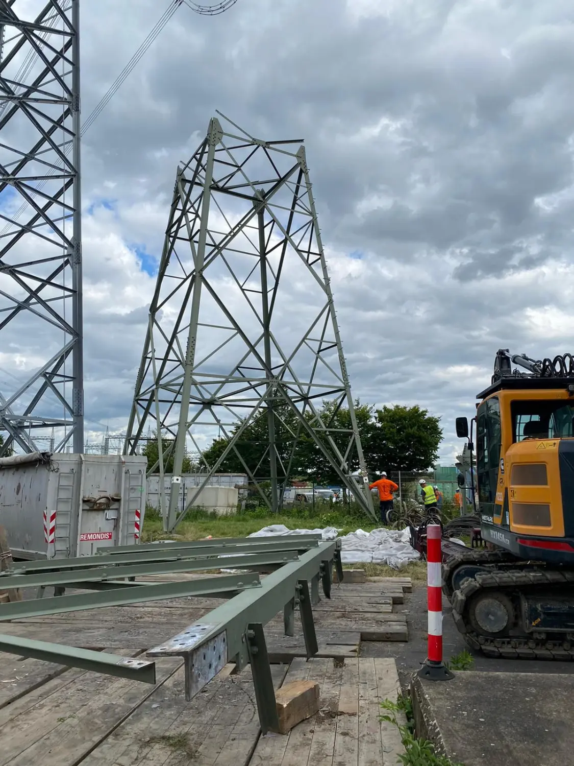 Vorbereitung für Bodenplatten von CMK Erdbau