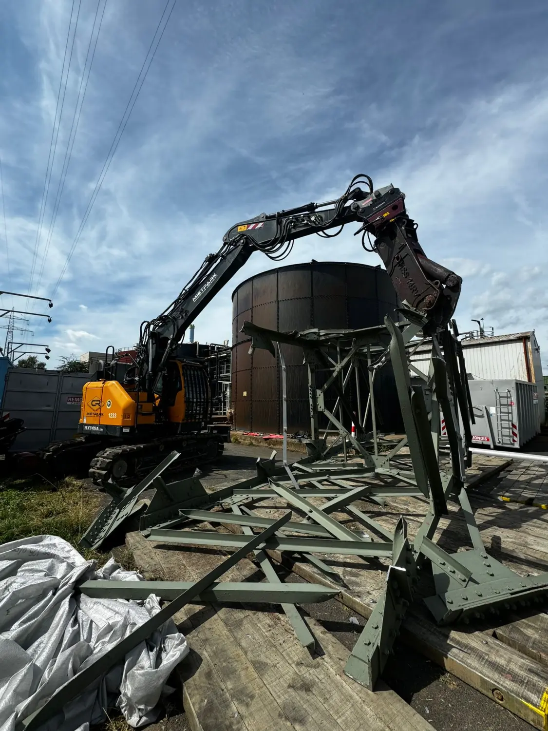 Vorbereitung für Bodenplatten von CMK Erdbau